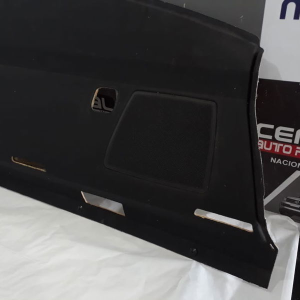 Tampa Bagagito Bmw 320i 2011