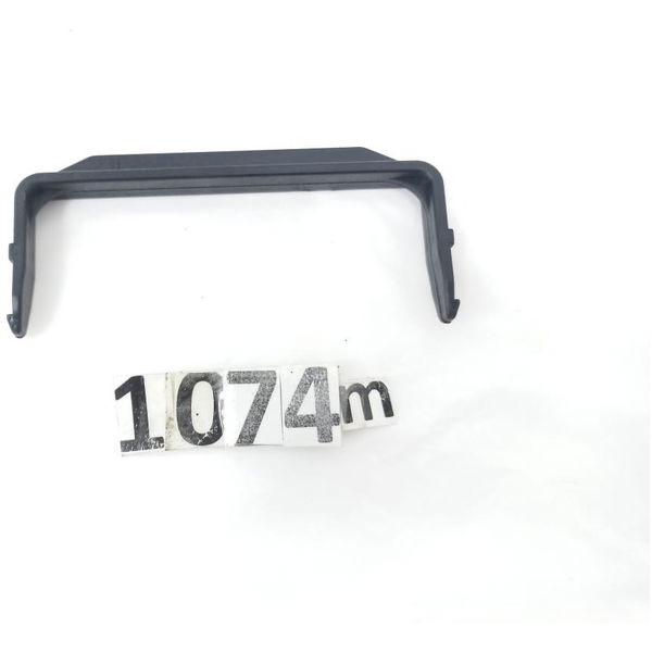 Trava Suporte Fusível Audi Rs5 2010 Unidade 8d0937083