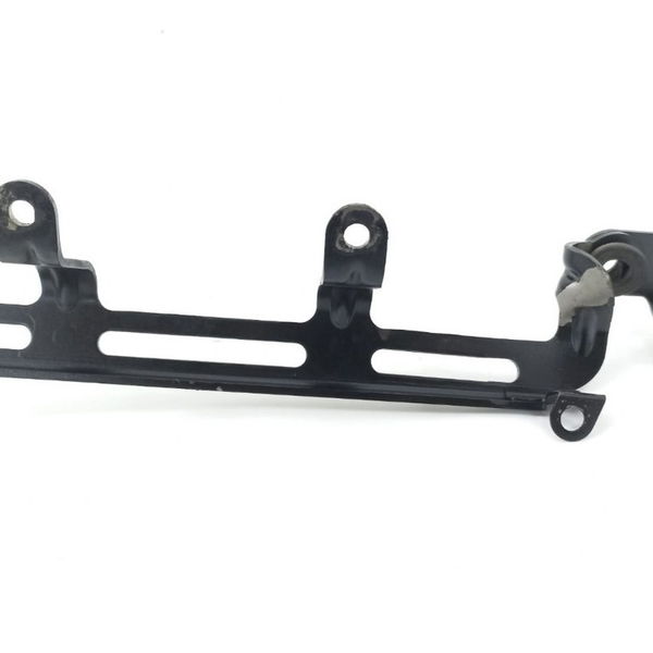 Suporte Filtro Ar Lado Direito Audi Rs5 4.2 V8 2010