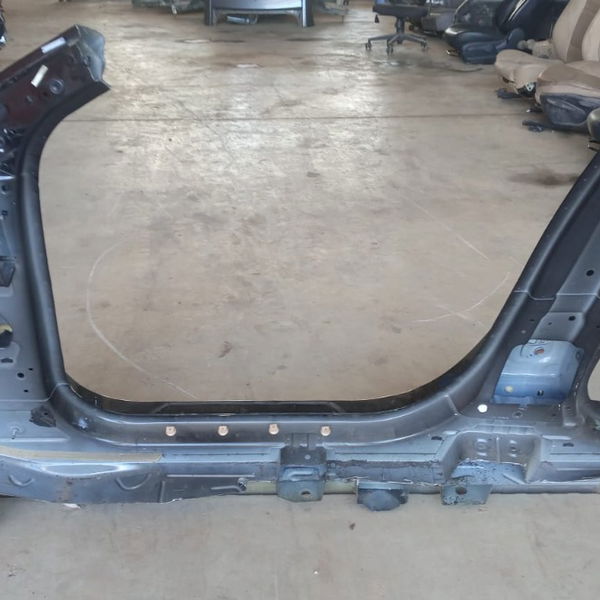 Coluna De Porta Direita Bmw X4 2017