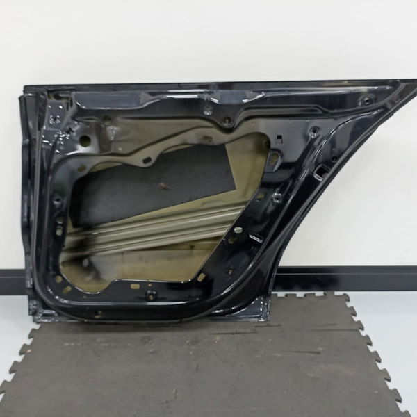 Porta Lata Traseira Direita Vw Passat Cc2014