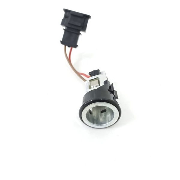 Tomada 12v Vw Passat Cc V6 2014