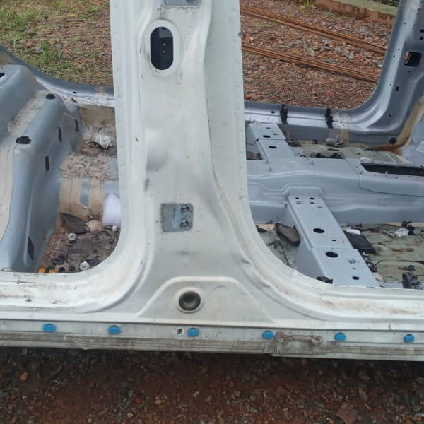Caixa De Ar Com Coluna T Lado Direito Jeep Compass