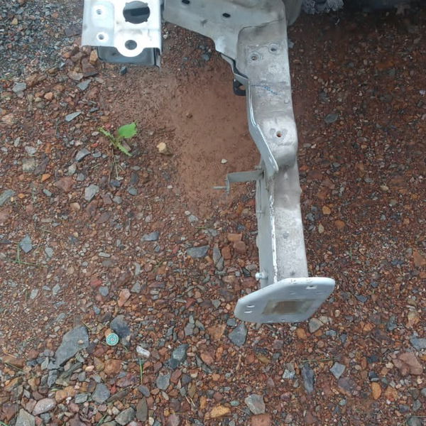 Longarina  Direita Jeep Compass