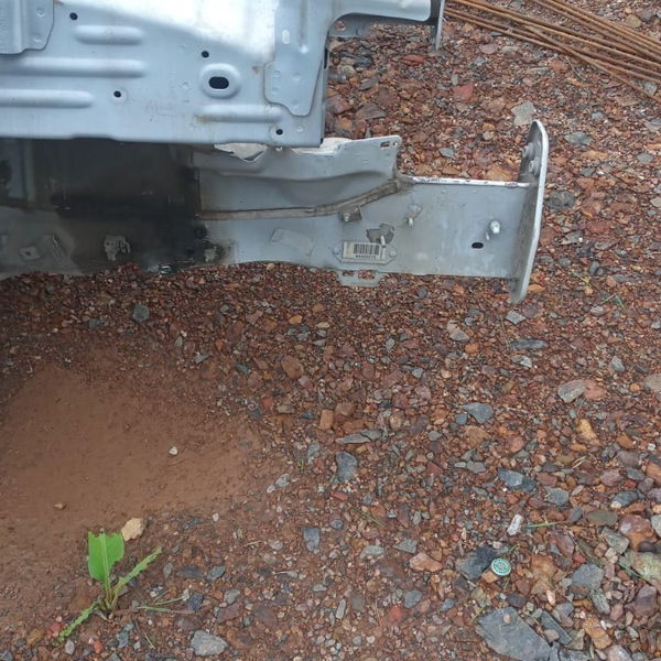 Longarina  Direita Jeep Compass