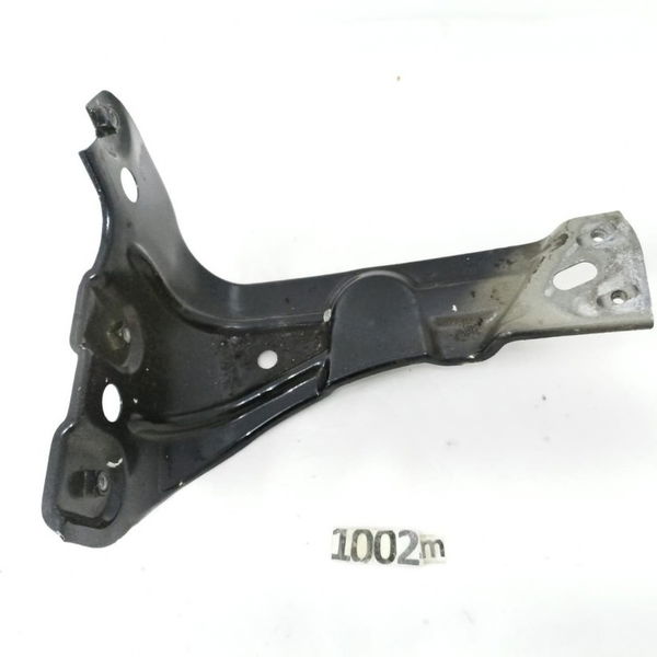 Suporte Paralama Esquerdo Vw Passat Cc V6 2014 8c8821141 