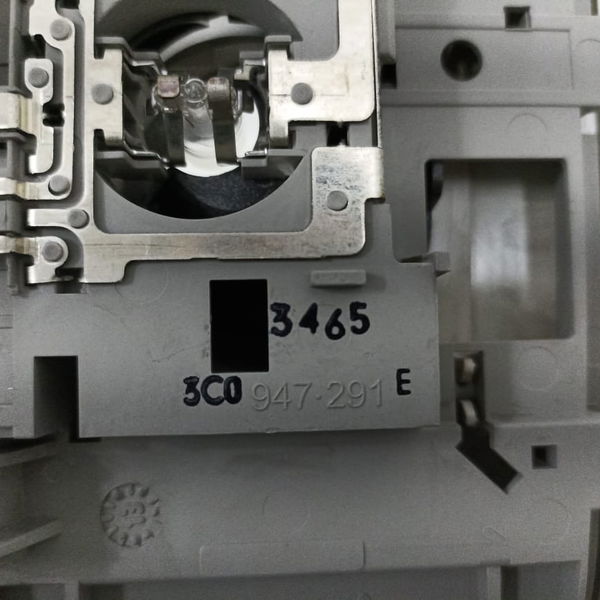 Luz Cortesia Teto Vw Passat Cc V6 2014 3c0947291e
