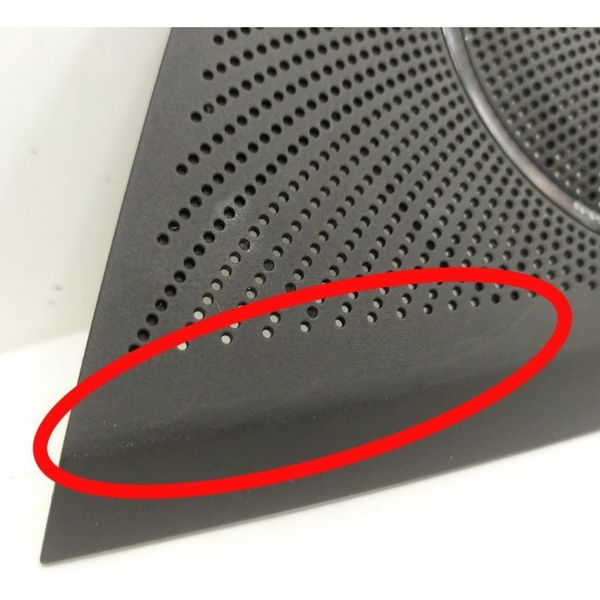 Tela Alto Falante Esquerdo Painel Audi Rs5 2011 Detalhe