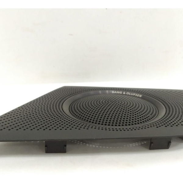 Tela Alto Falante Esquerdo Painel Audi Rs5 2011 Detalhe