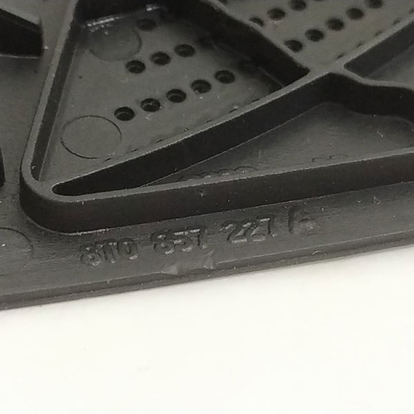 Tela Alto Falante Esquerdo Painel Audi Rs5 2011 Detalhe