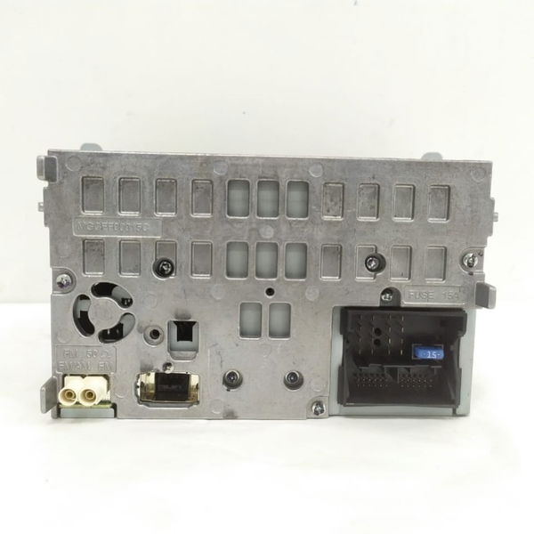 Rádio Audi Rs5 4.2 V8 2010 2011 Detalhe 8t1035195ac