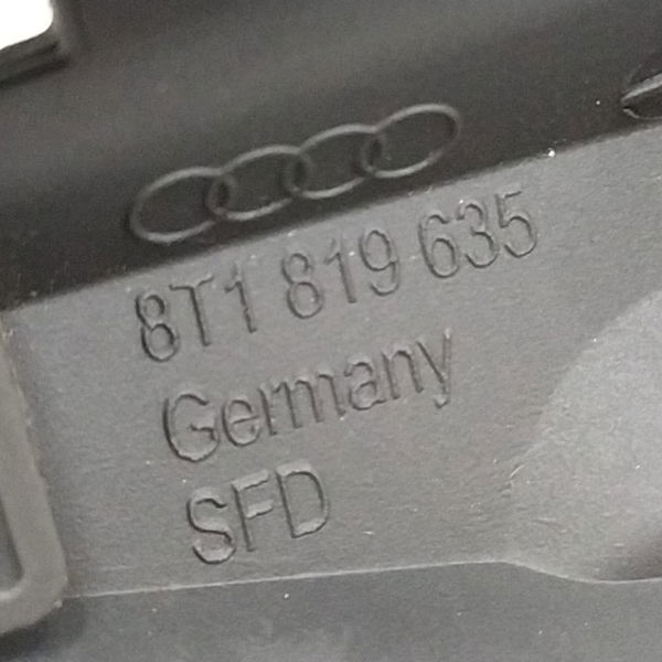 Grade Desembaçador Painel Audi Rs5 4.2 2011 Detalhe