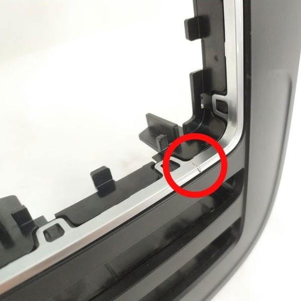 Moldura Trambulador Audi Rs5 4.2 V8 2010 2011 Detalhe