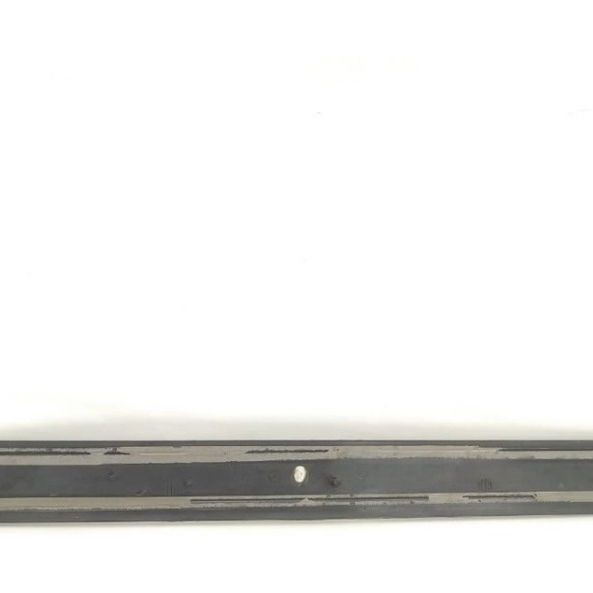 Soleira Porta Direita Audi Rs5 4.2 V8 2010 2011 Detalhe