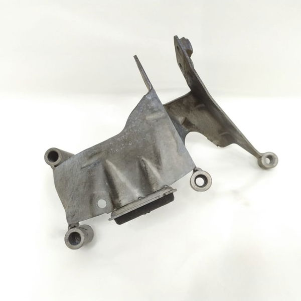 Suporte Dianteiro Esquerdo Audi Rs5 4.2 V8 2010 2011