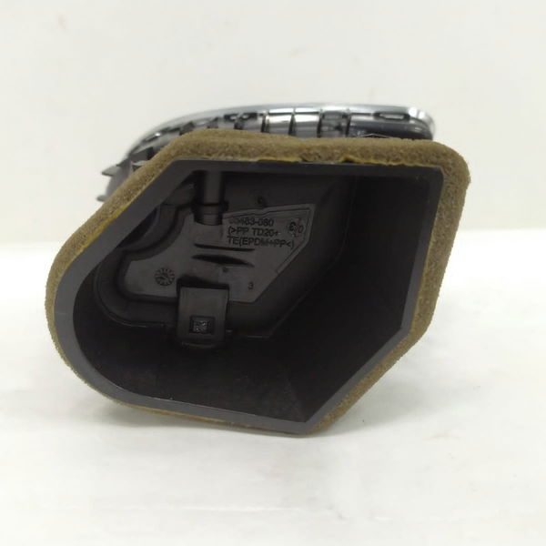 Difusor Ar Direito Audi Rs5 4.2 V8 2010 2011