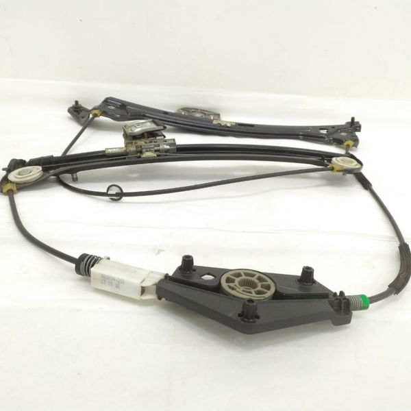 Máquina Vidro Dianteiro Esquerdo Audi Rs5 4.2 V8 2011