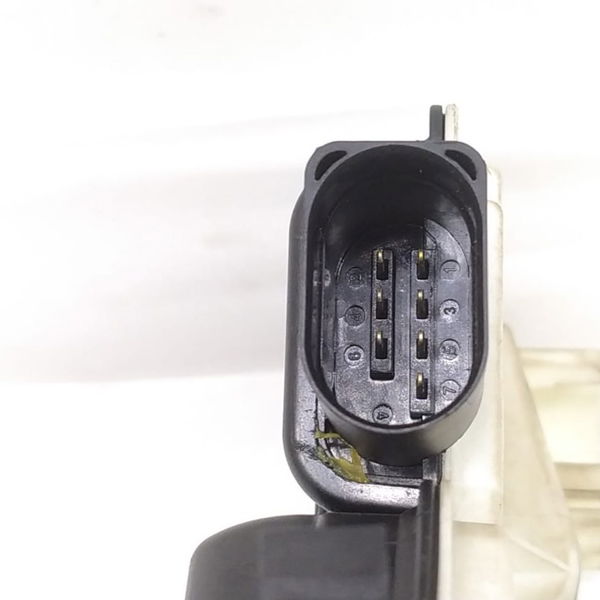 Fechadura Porta Dianteira Esquerda Vw Passat Cc 2014