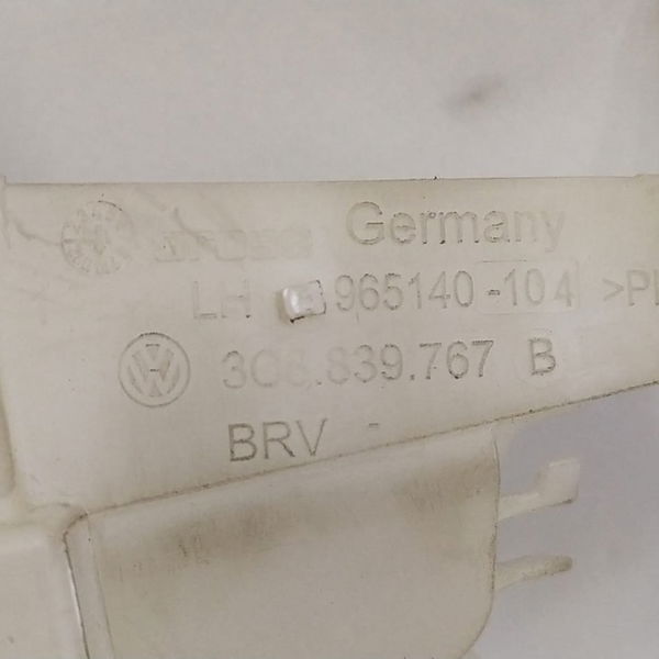 Suporte Maçaneta Traseira Esquerda Passat Cc 2014 Detalhe