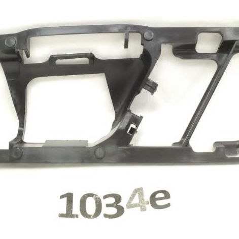 Suporte Maçaneta Traseira Esquerda Vw Passat Cc 2014