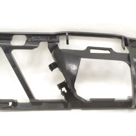 Suporte Maçaneta Traseira Esquerda Vw Passat Cc 2014