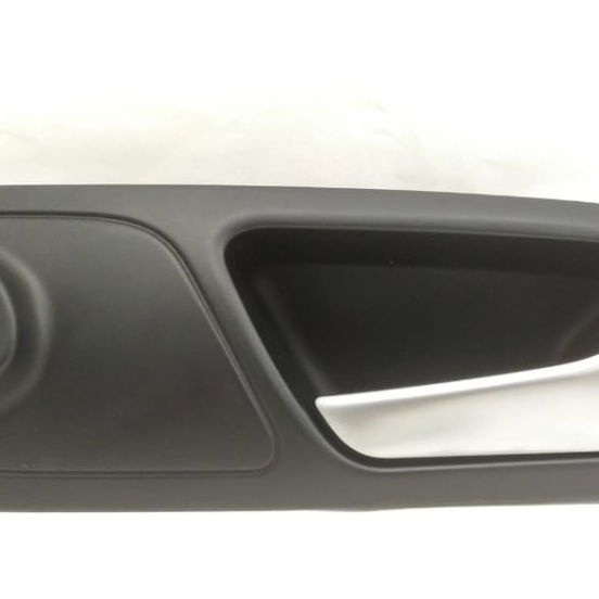 Maçaneta Interna Porta Traseira Direita Vw Passat Cc 2014