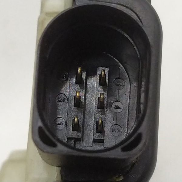 Fechadura Porta Traseira Direita Vw Passat Cc 2014