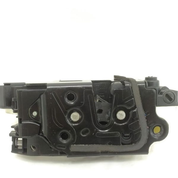 Fechadura Porta Traseira Direita Vw Passat Cc 2014