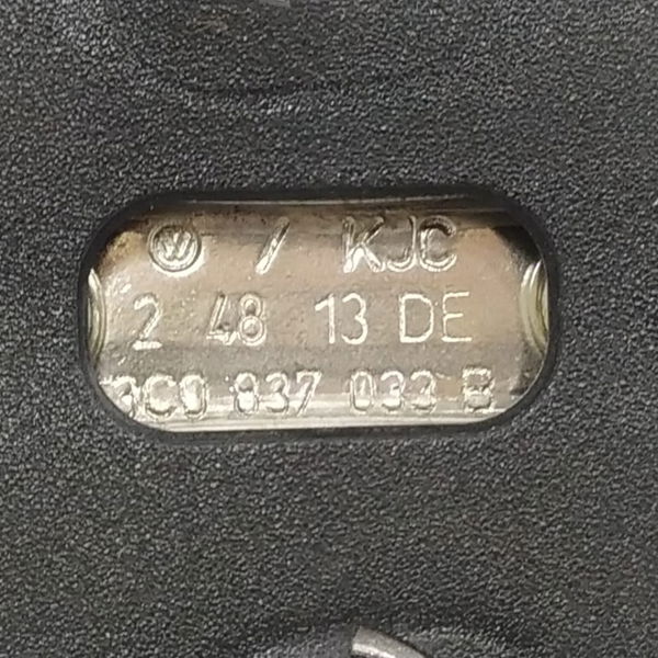 Batente Fechadura Porta Dianteira Direita Passat Cc 2014