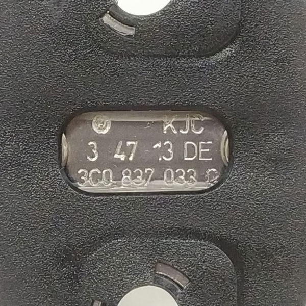 Batente Fechadura Traseira Esquerda Passat Cc 2014