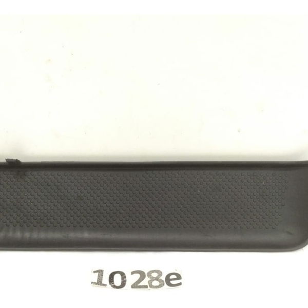Borracha Forro Porta Dianteira Direita Vw Passat Cc 2014