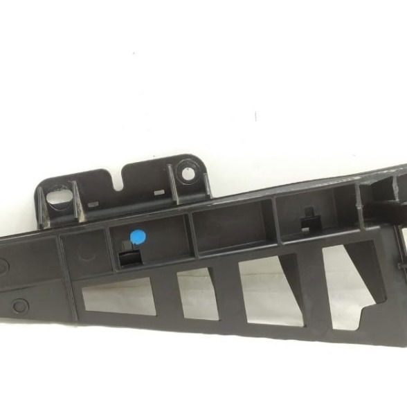 Guia Vidro Traseiro Esquerdo Jeep Compass Flex Detalhe