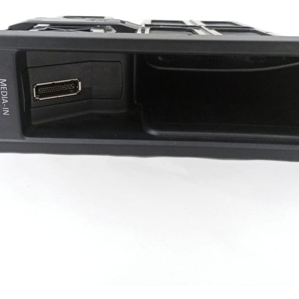 Módulo Entrada Mídia Porta Luvas Vw Passat Cc V6 2014