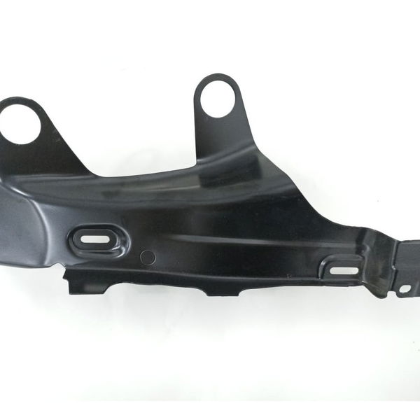 Suporte Soleira Vw Passat Cc V6 2014 3c0853231