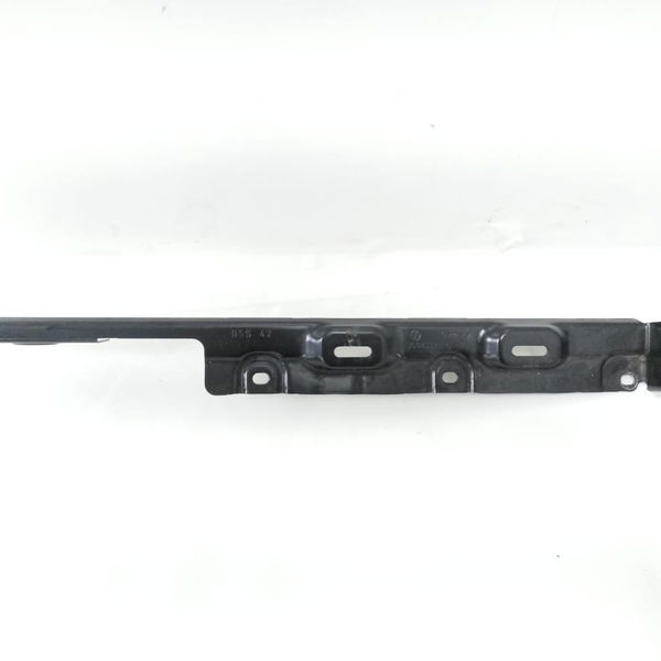 Suporte Soleira Vw Passat Cc V6 2014 3c0853231