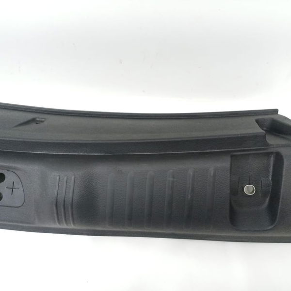 Soleira Porta Malas Jeep  Compass Flex 2018