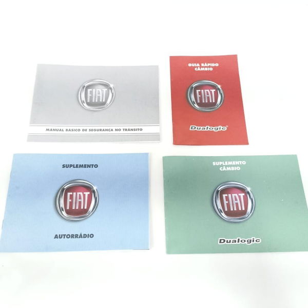 Kit Manual  Fiat Idea Aventure 1.8  2014 2015