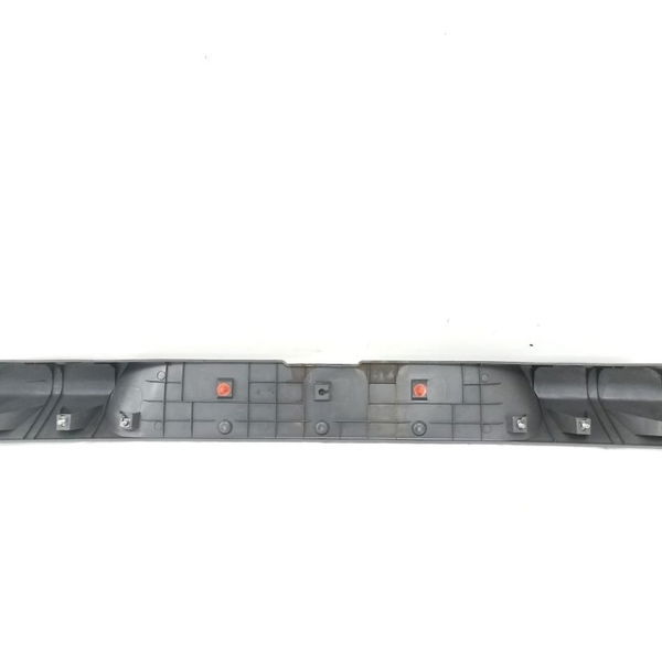 Moldura Tampa Traseira Fiat Idea Adventure 2014-15
