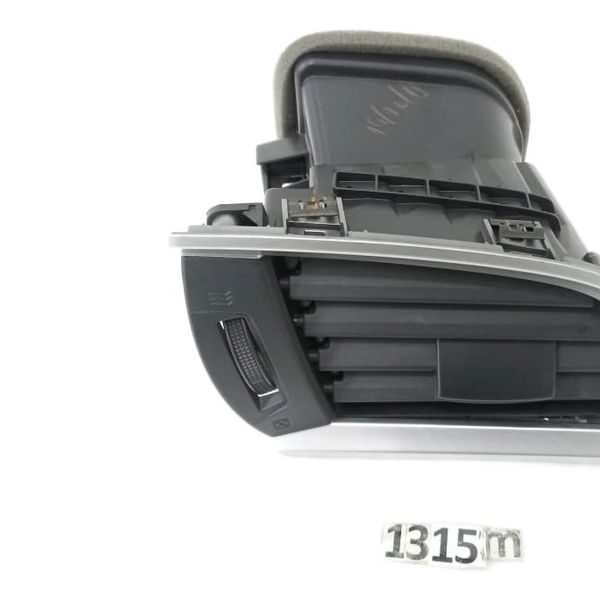 Difusor Ar Lado Esquerdo Honda Wrv 2018 77630t5n