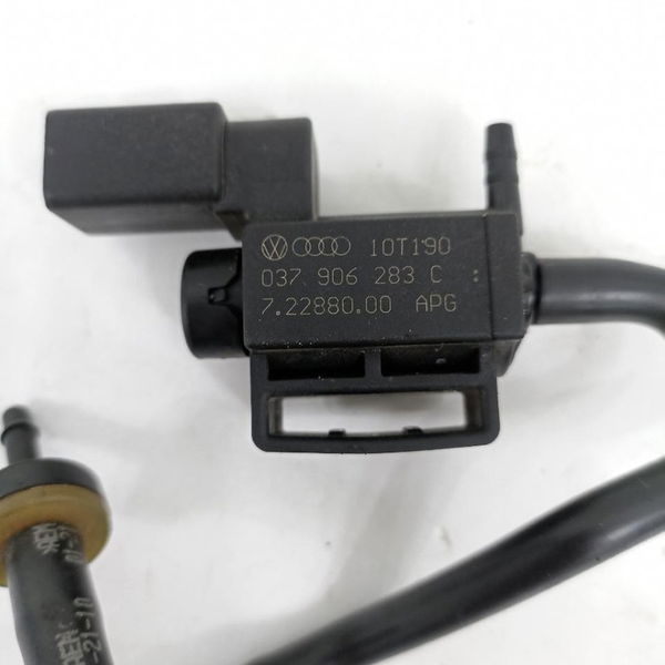 Válvula Solenóide Audi Rs5 4.2 V8 2010.11 037906283c