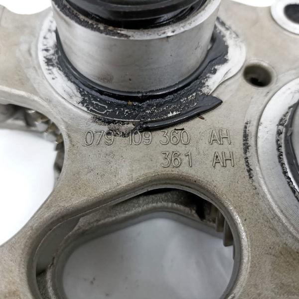 Bomba De Óleo Audi Rs5 4.2 V8 2010.11 079109360ah