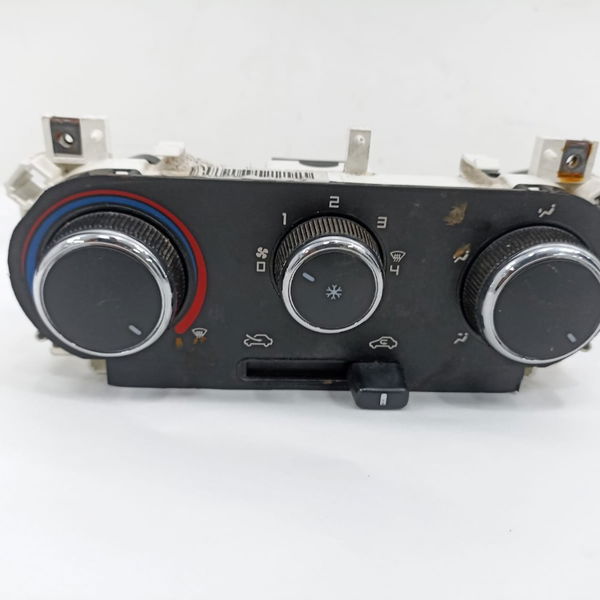 Comando Ar Condicionado Fiat Idea 1.8 2014.15