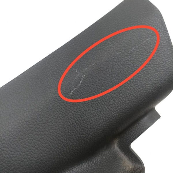 Soleira Traseira Direita Gm Sonic 2012 Detalhe