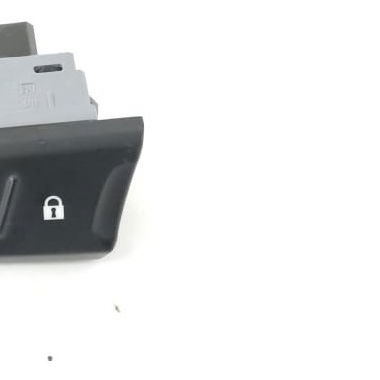 Botão Trava/destrava Gm Onix Joy 2019 52134718