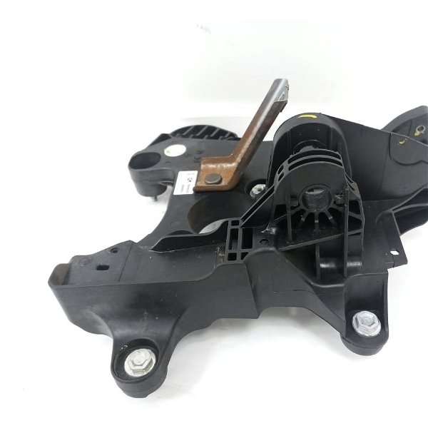 Suporte Pedal Gm Sonic 2012 95020247