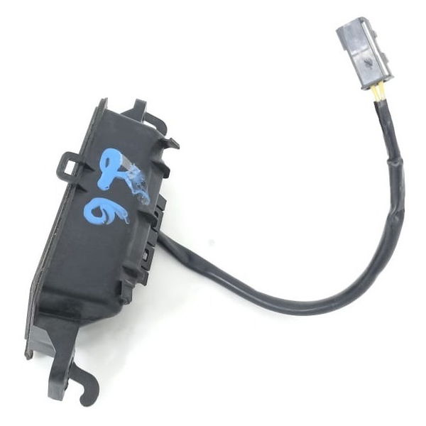 Botão Abertura Tampa Traseira Gm Tracker Ltz 2015