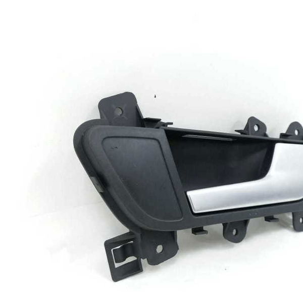 Maçaneta Porta Traseira Direita Audi A4 2011 