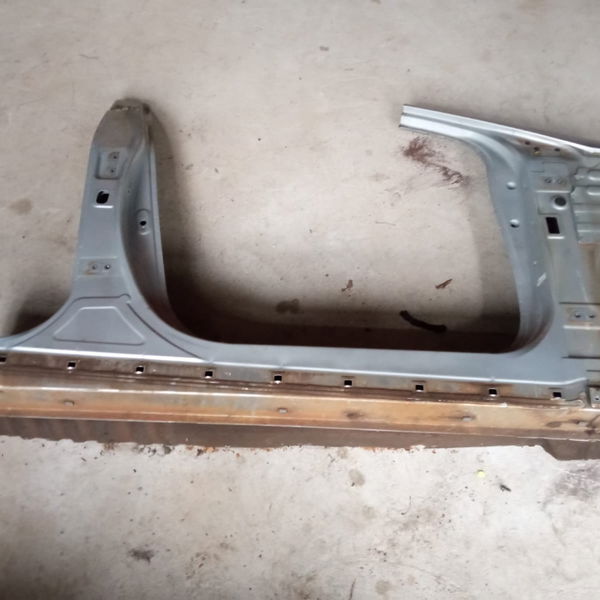 Coluna T Caixa Ar Direita Hyundai Sonata 2011