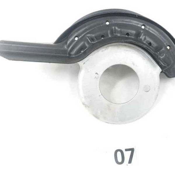 Suporte Guarda Pó Mola Traseira Direita Audi A4 2011 2012