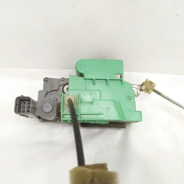 Fechadura Porta Dianteira Direita Fiat Idea 1.8 2014 2015